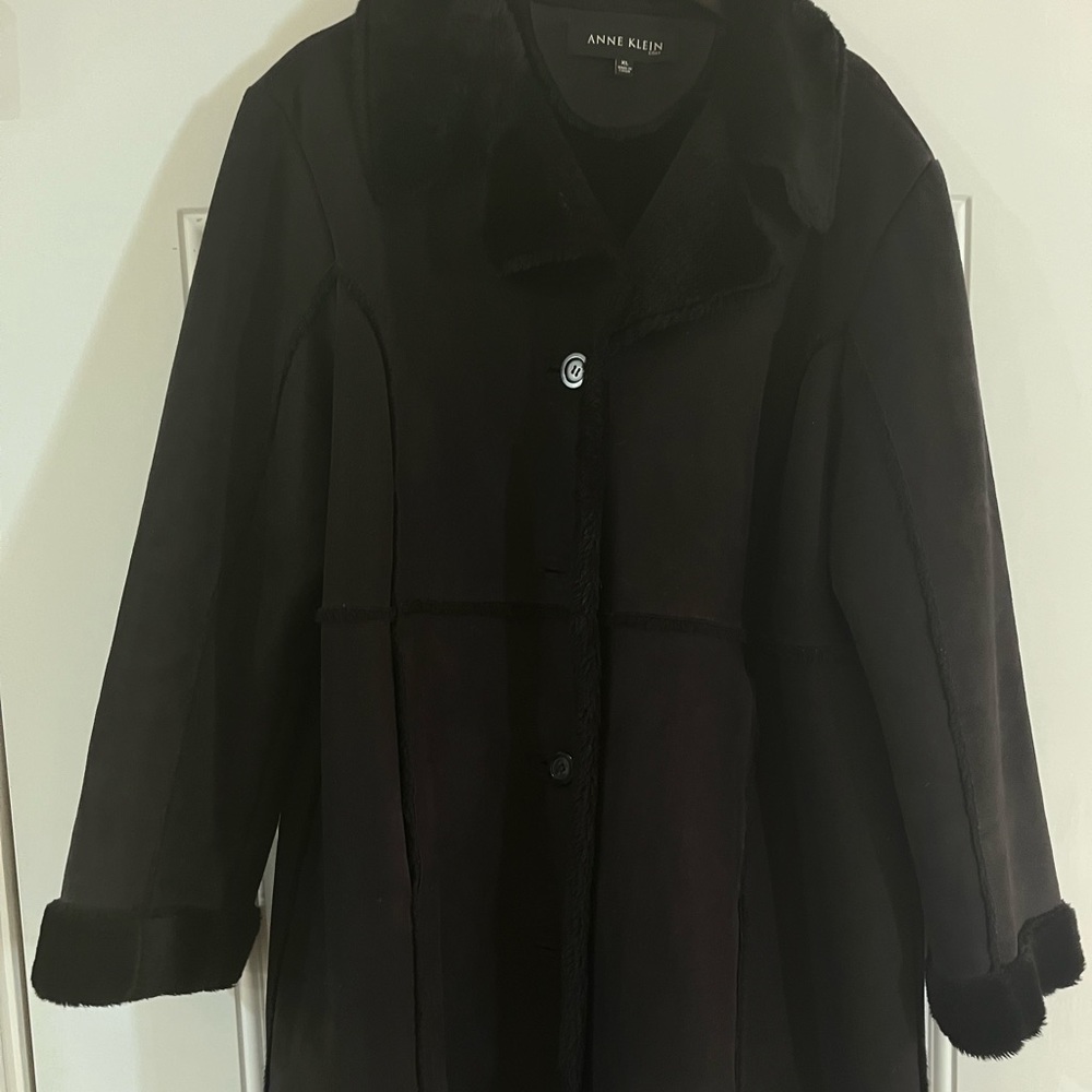 Long Anne Klein Black Coat